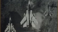 TORNADO (1993) - Uçuş simülatörü türünde bir oyun