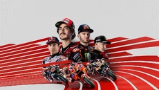 MotoGP 20 MotoGP 20 ile benzer